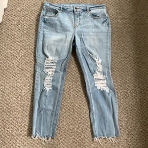 Old Navy Boyfriend Straight-Cut Jeans